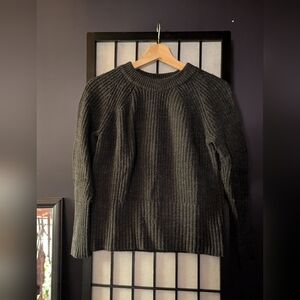 Universal Thread Charcoal Crewneck Sweater